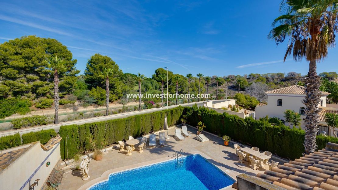 Sale - Villa - Orihuela Costa - Costa Blanca