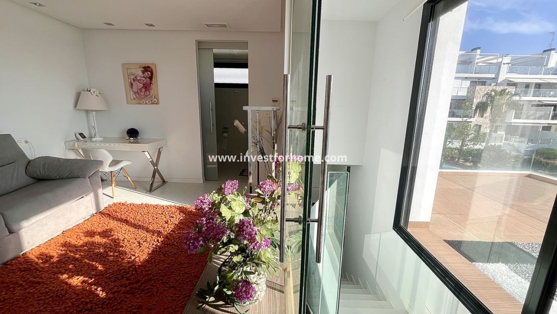 Sale - Villa - Orihuela Costa - Costa Blanca