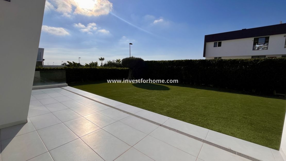 Sale - Villa - Orihuela Costa - Costa Blanca