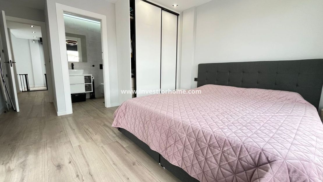 Sale - Villa - Orihuela Costa - Costa Blanca