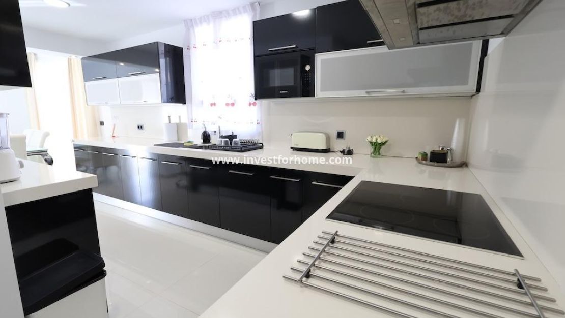 Sale - Villa - Orihuela Costa - Costa Blanca