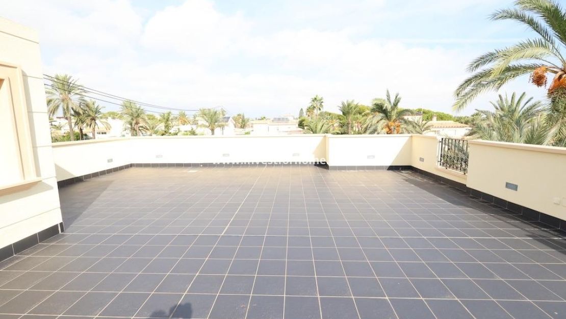 Sale - Villa - Orihuela Costa - Costa Blanca