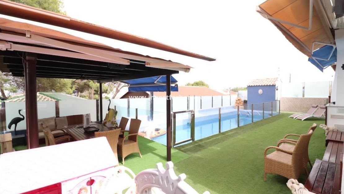 Sale - Villa - Orihuela Costa - Costa Blanca