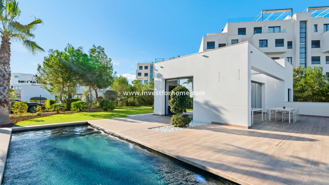 Sale - Villa - Orihuela Costa - Costa Blanca