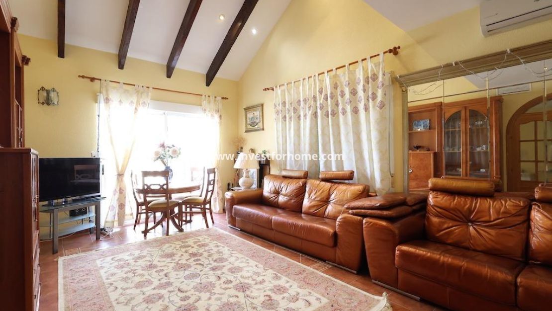 Sale - Villa - Orihuela Costa - Costa Blanca