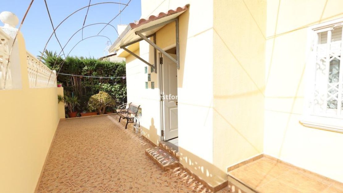 Sale - Villa - Orihuela Costa - Costa Blanca