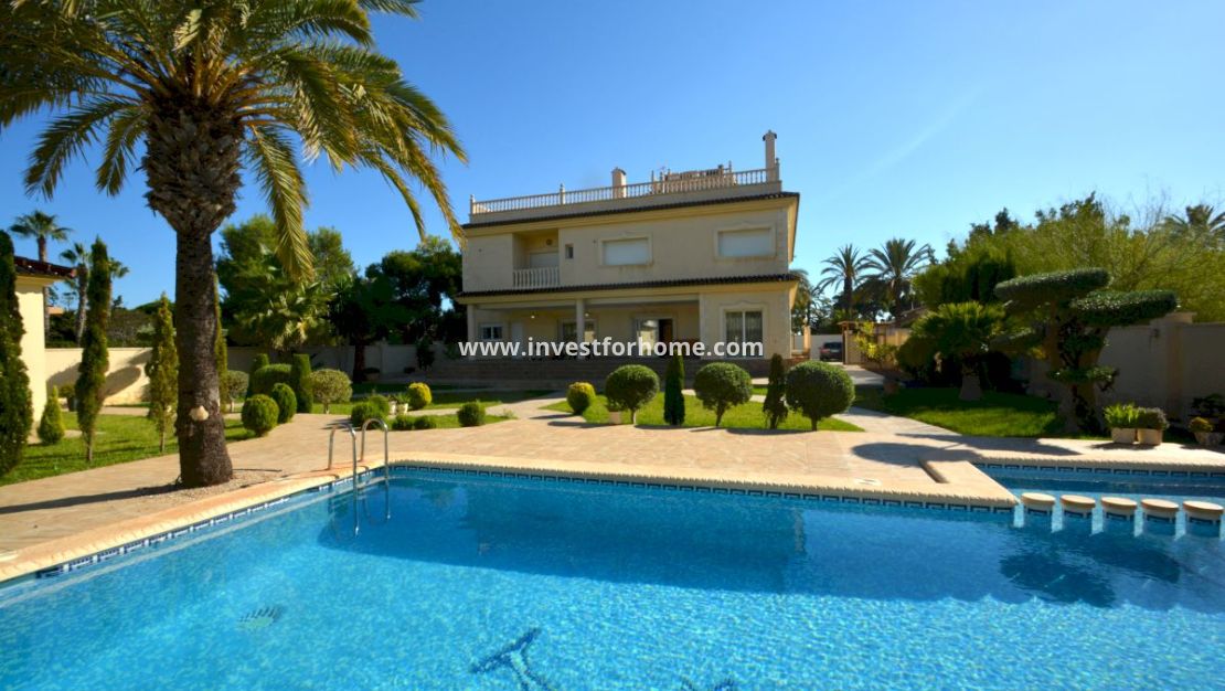 Sale - Villa - Orihuela Costa - Costa Blanca
