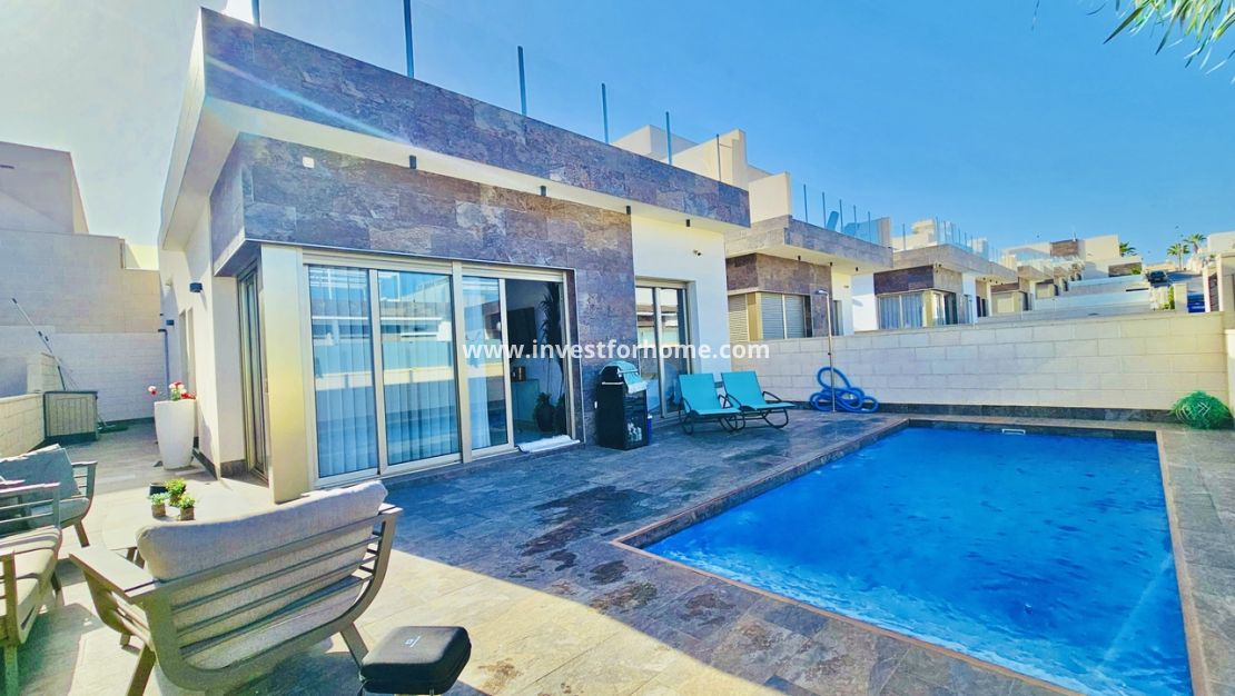 Sale - Villa - Orihuela Costa - Costa Blanca