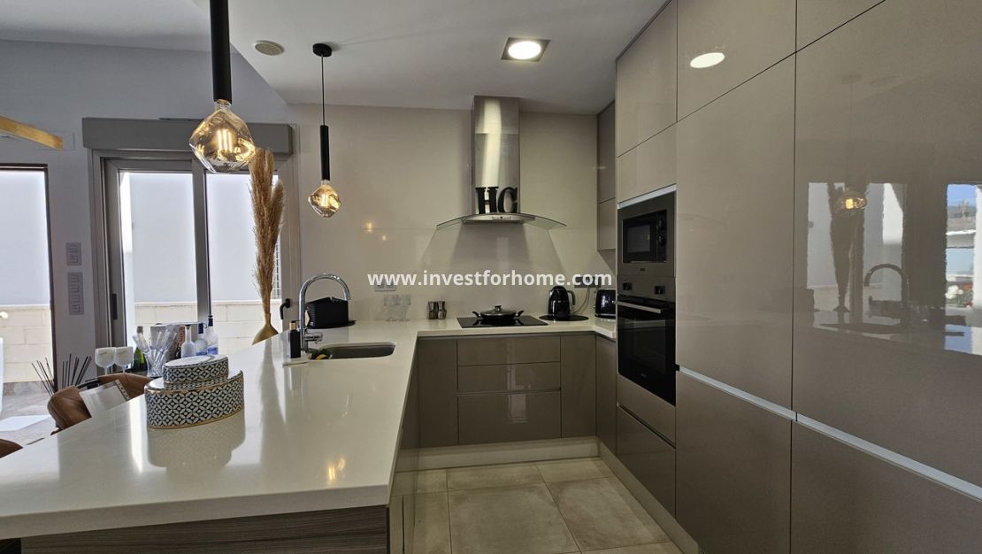 Sale - Villa - Orihuela Costa - Costa Blanca