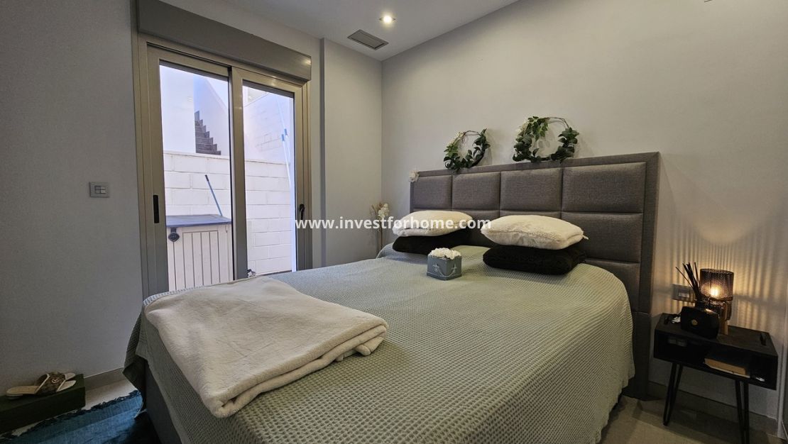 Sale - Villa - Orihuela Costa - Costa Blanca