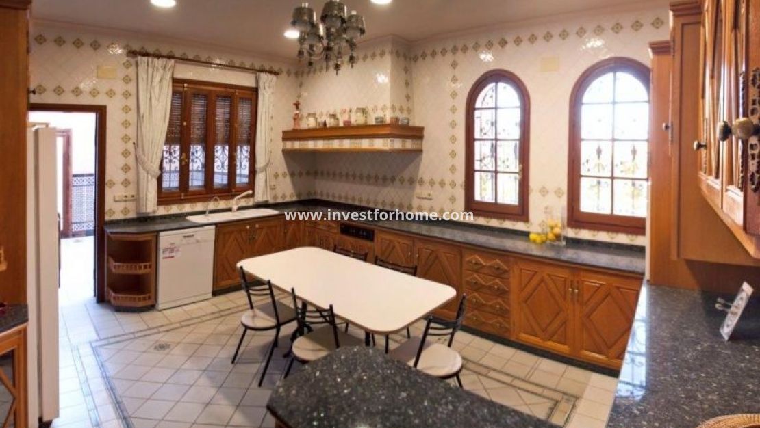 Sale - Villa - Orihuela Costa - Costa Blanca