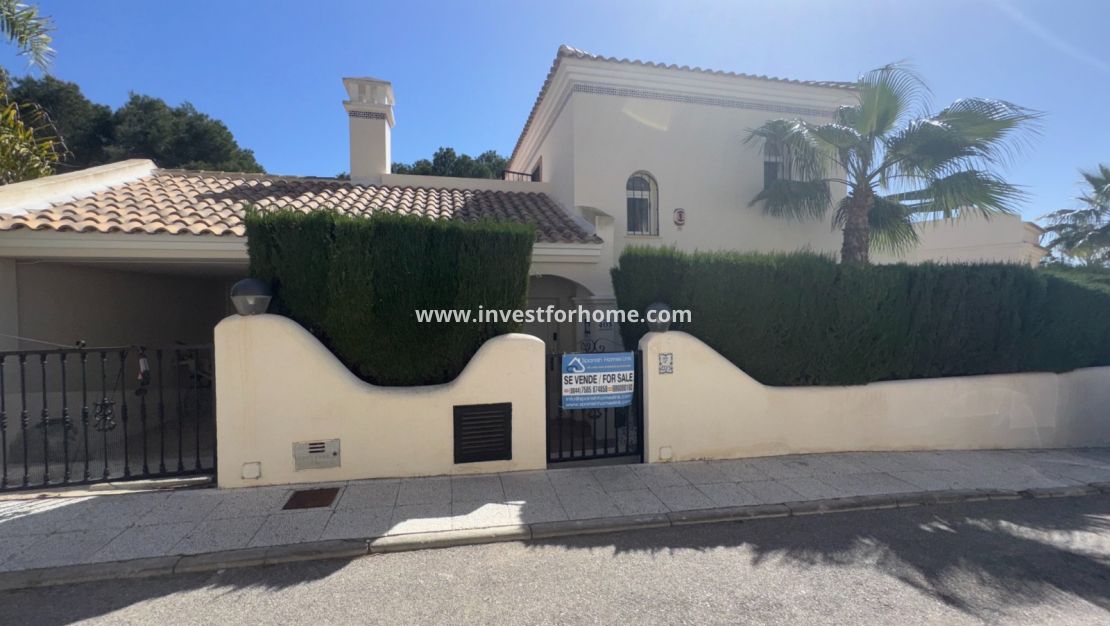 Sale - Villa - Orihuela Costa - Costa Blanca