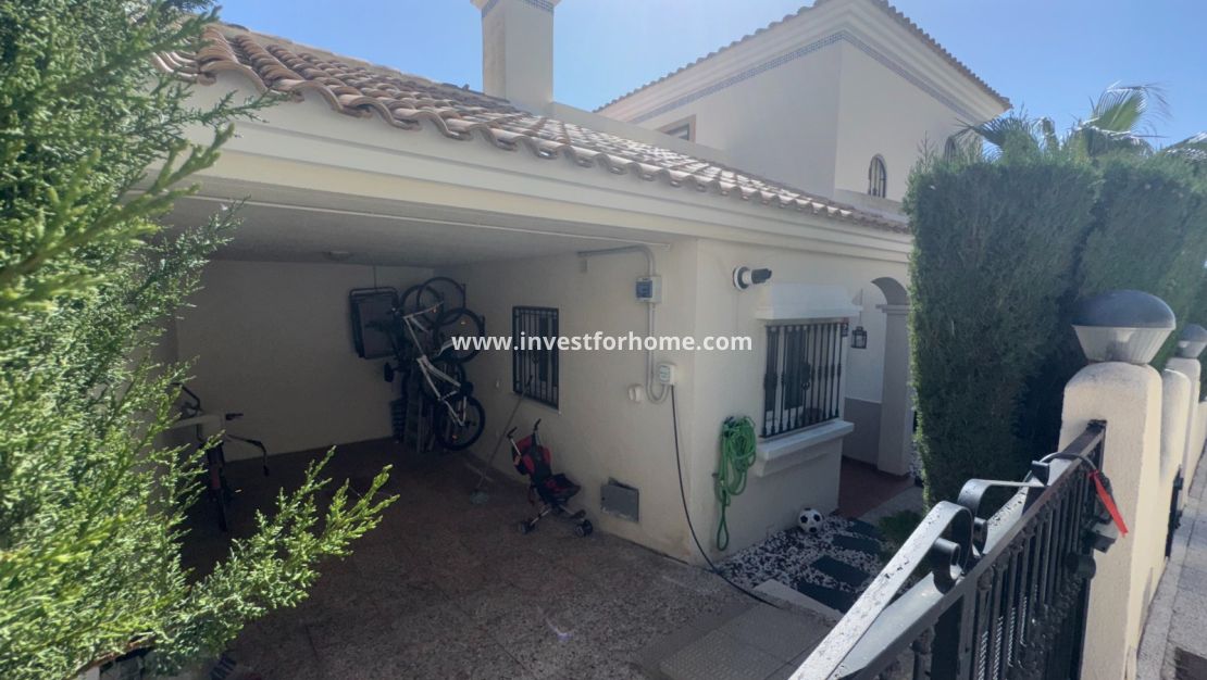 Sale - Villa - Orihuela Costa - Costa Blanca