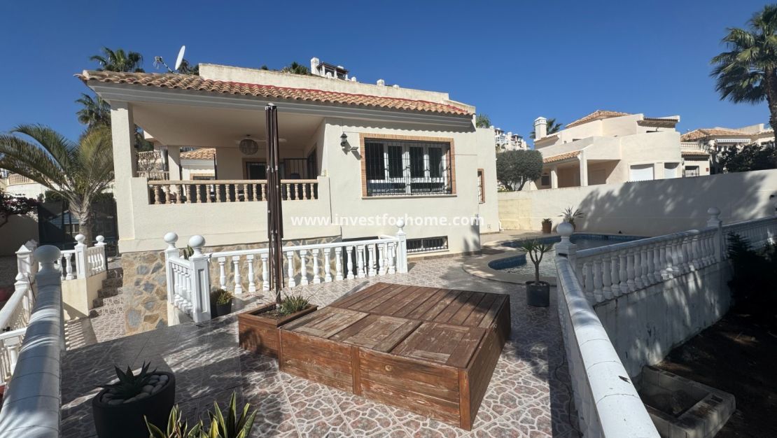 Sale - Villa - Orihuela Costa - Costa Blanca