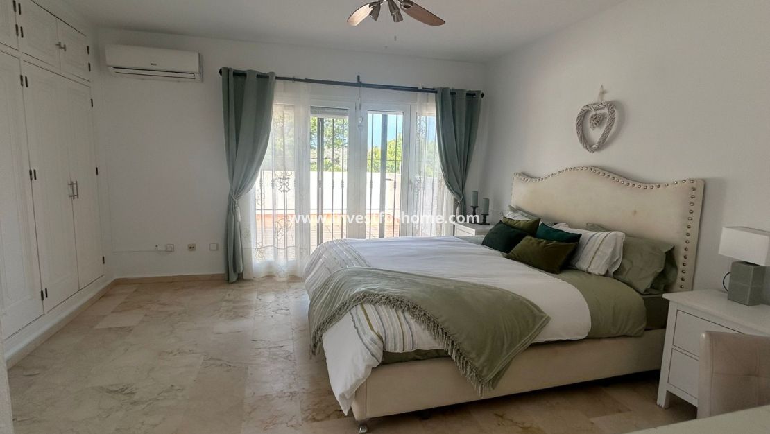 Sale - Villa - Orihuela Costa - Costa Blanca