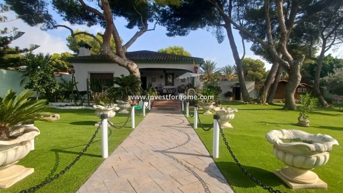 Sale - Villa - Orihuela Costa - Costa Blanca
