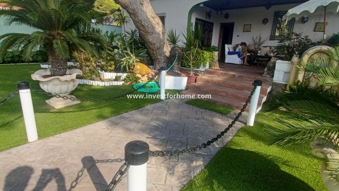 Sale - Villa - Orihuela Costa - Costa Blanca