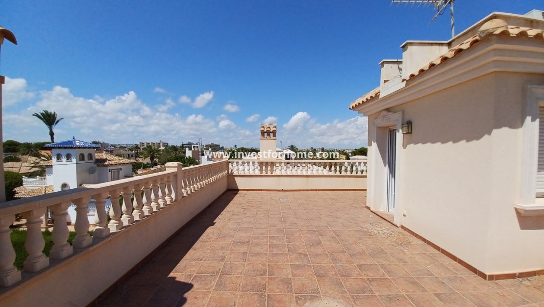 Sale - Villa - Orihuela Costa - Costa Blanca