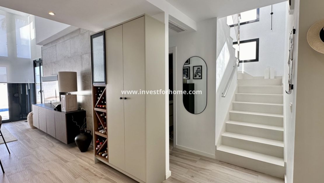 Sale - Villa - Orihuela Costa - Costa Blanca