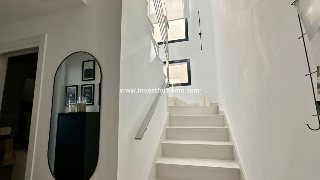 Sale - Villa - Orihuela Costa - Costa Blanca