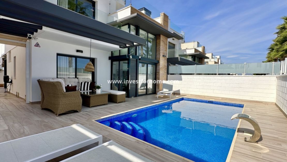 Sale - Villa - Orihuela Costa - Costa Blanca