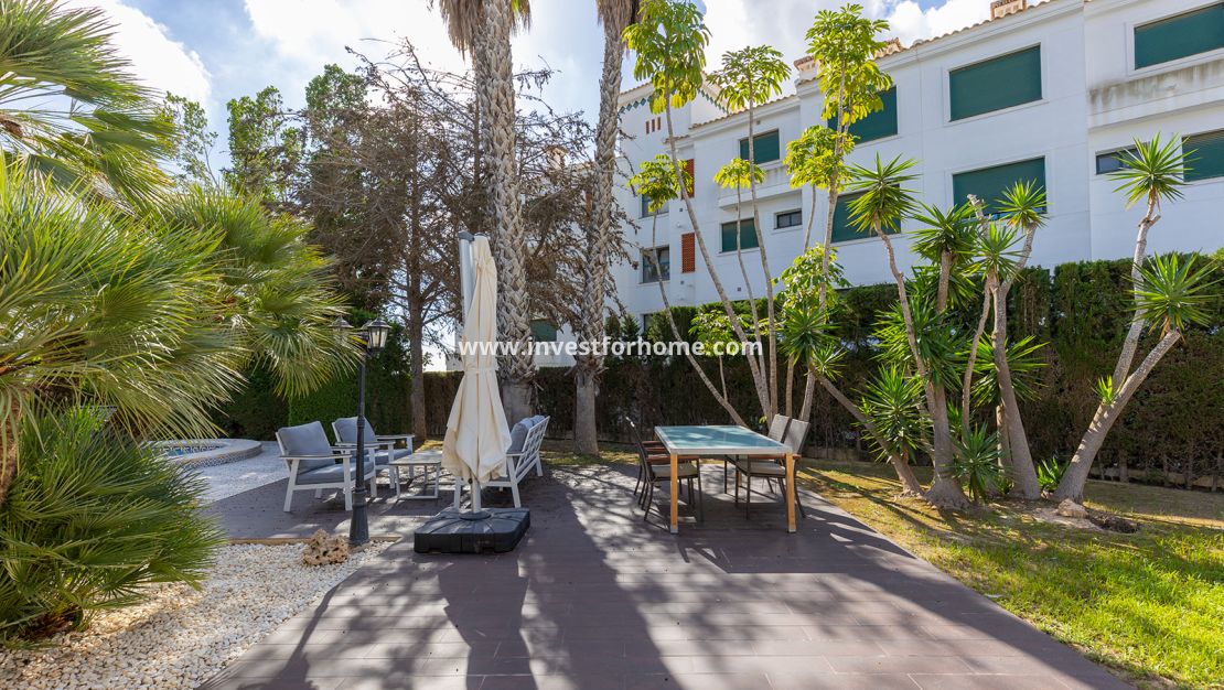 Sale - Villa - Orihuela Costa - Costa Blanca