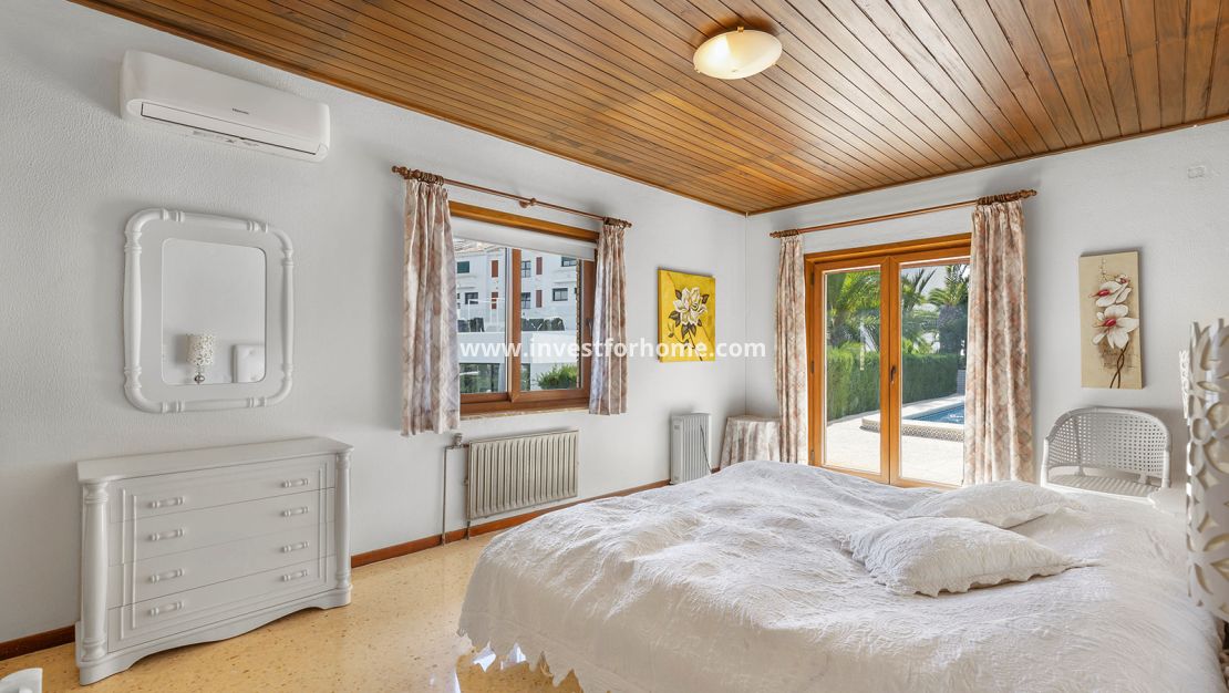 Sale - Villa - Orihuela Costa - Costa Blanca