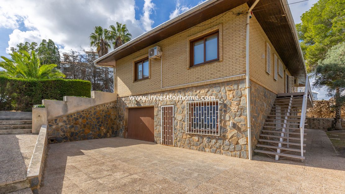 Sale - Villa - Orihuela Costa - Costa Blanca