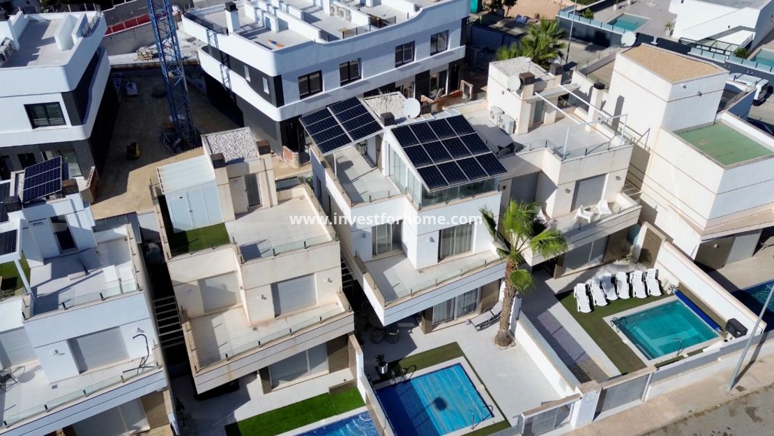 Sale - Villa - Orihuela Costa - Costa Blanca