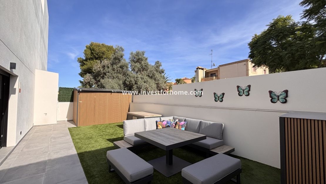 Sale - Villa - Orihuela Costa - Costa Blanca