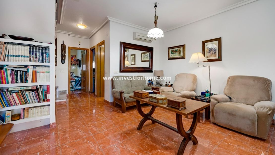 Sale - Villa - Orihuela Costa - Costa Blanca