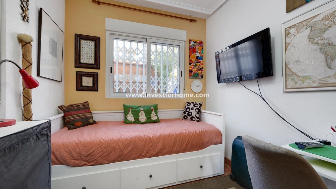 Sale - Villa - Orihuela Costa - Costa Blanca