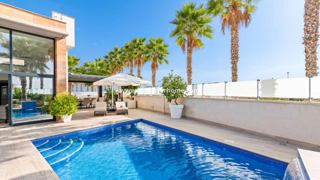 Sale - Villa - Orihuela Costa - Costa Blanca