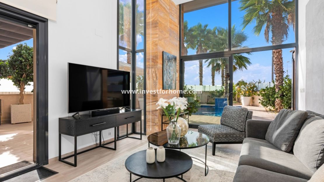 Sale - Villa - Orihuela Costa - Costa Blanca