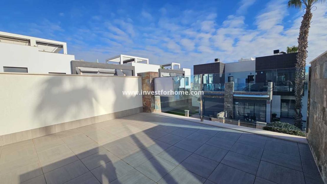 Sale - Villa - Orihuela Costa - Costa Blanca