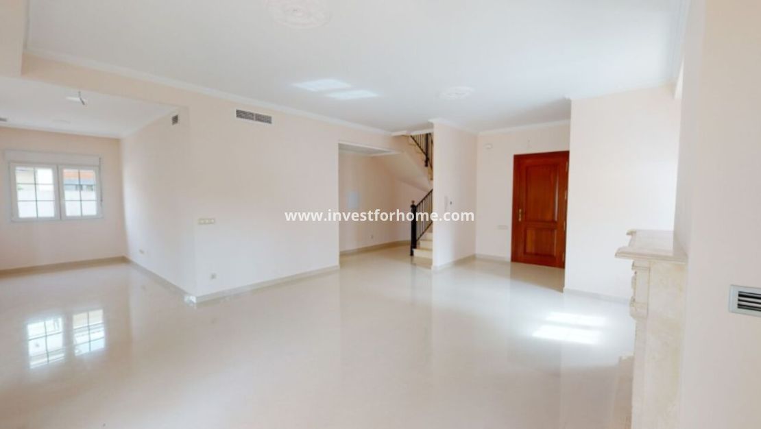 Sale - Villa - Orihuela Costa - Costa Blanca