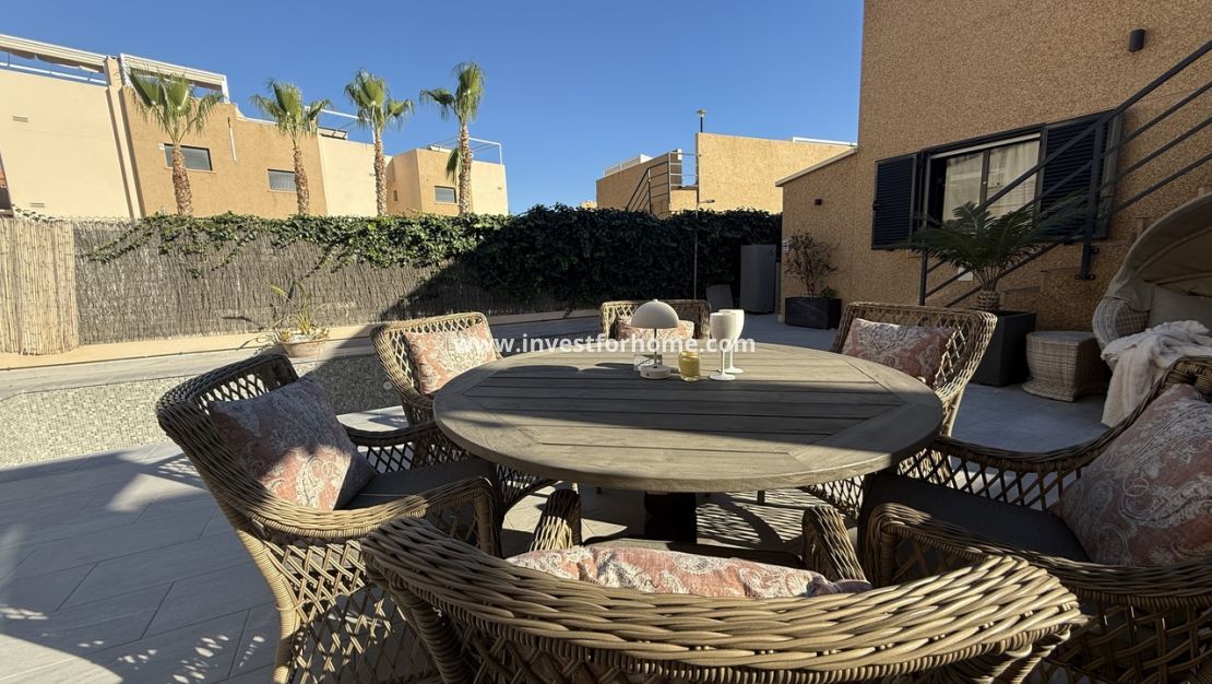 Sale - Villa - Orihuela Costa - Costa Blanca