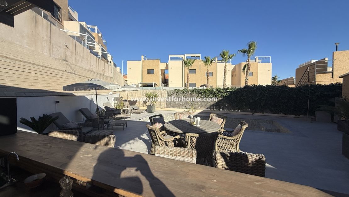 Sale - Villa - Orihuela Costa - Costa Blanca