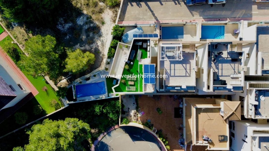 Sale - Villa - Orihuela Costa - Costa Blanca