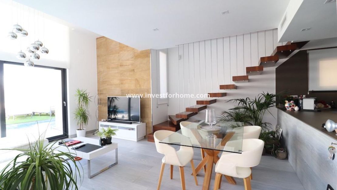 Sale - Villa - Orihuela Costa - Costa Blanca