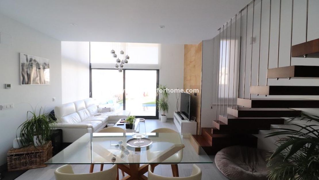 Sale - Villa - Orihuela Costa - Costa Blanca