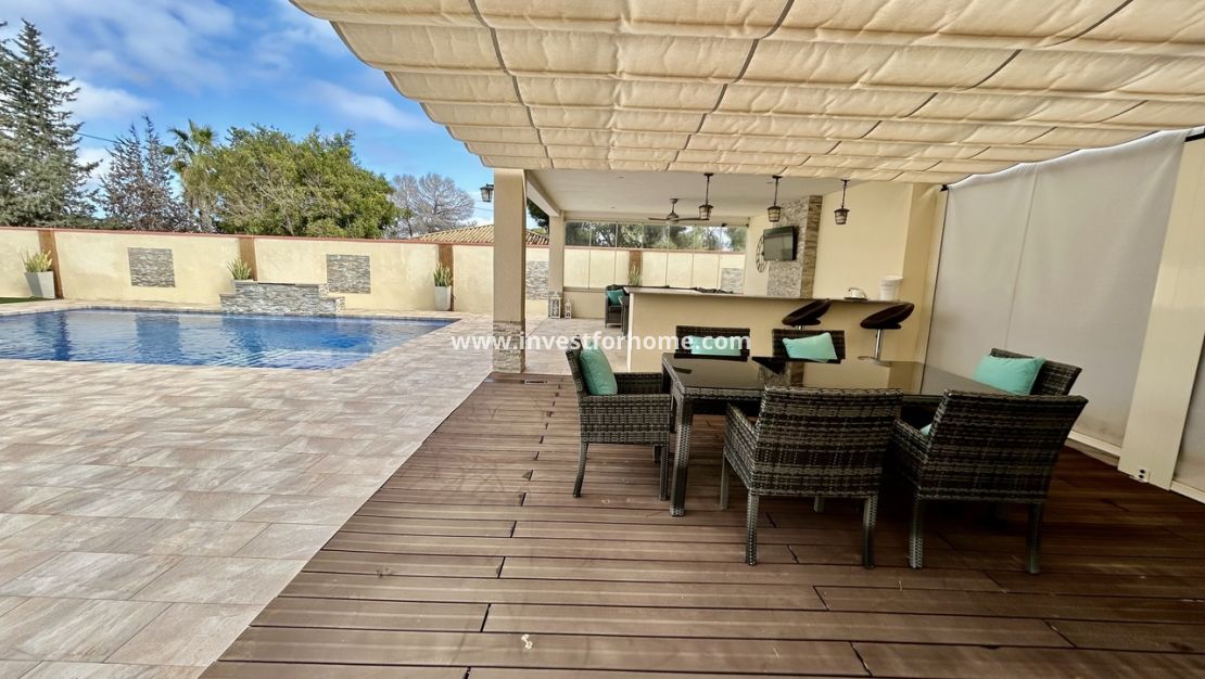 Sale - Villa - Orihuela Costa - Costa Blanca