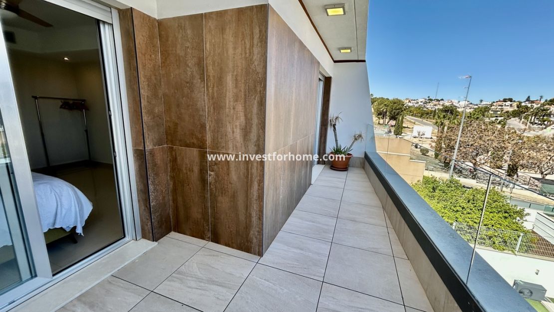 Sale - Villa - Orihuela Costa - Costa Blanca