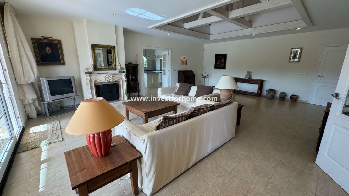 Sale - Villa - Orihuela Costa - Costa Blanca