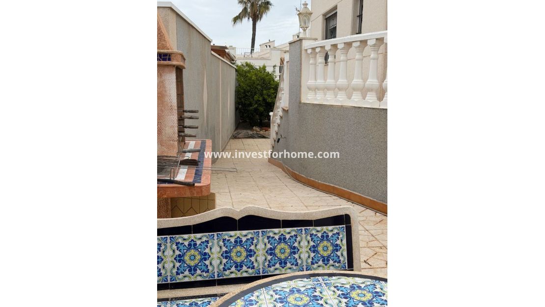 Sale - Villa - Orihuela Costa - Costa Blanca