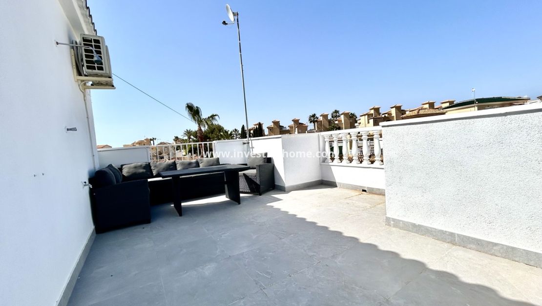 Sale - Villa - Orihuela Costa - Costa Blanca