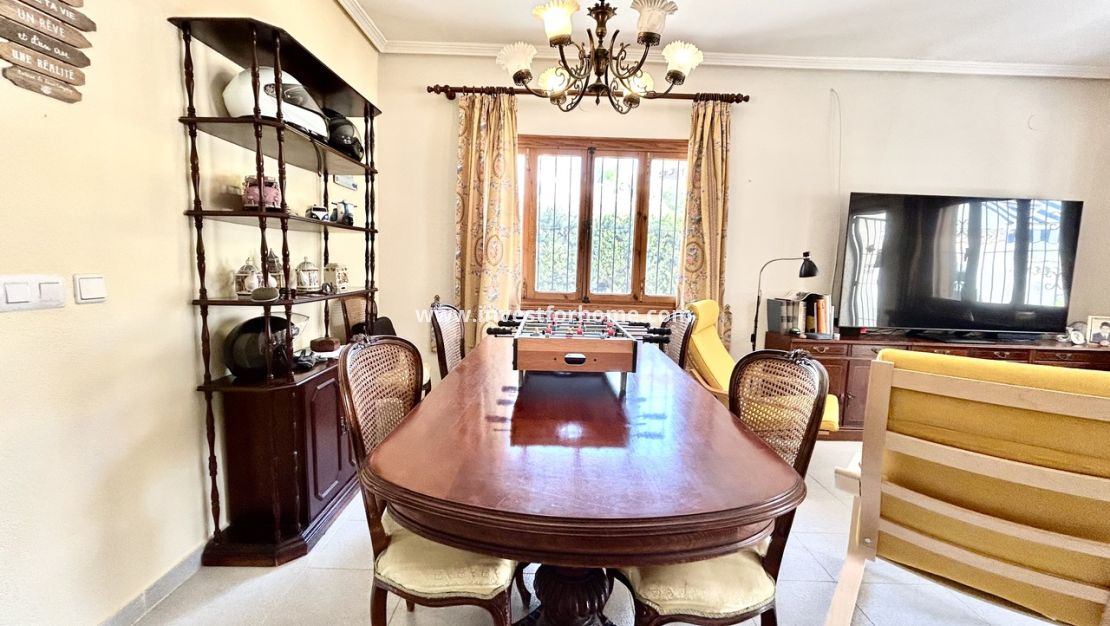 Sale - Villa - Orihuela Costa - Costa Blanca