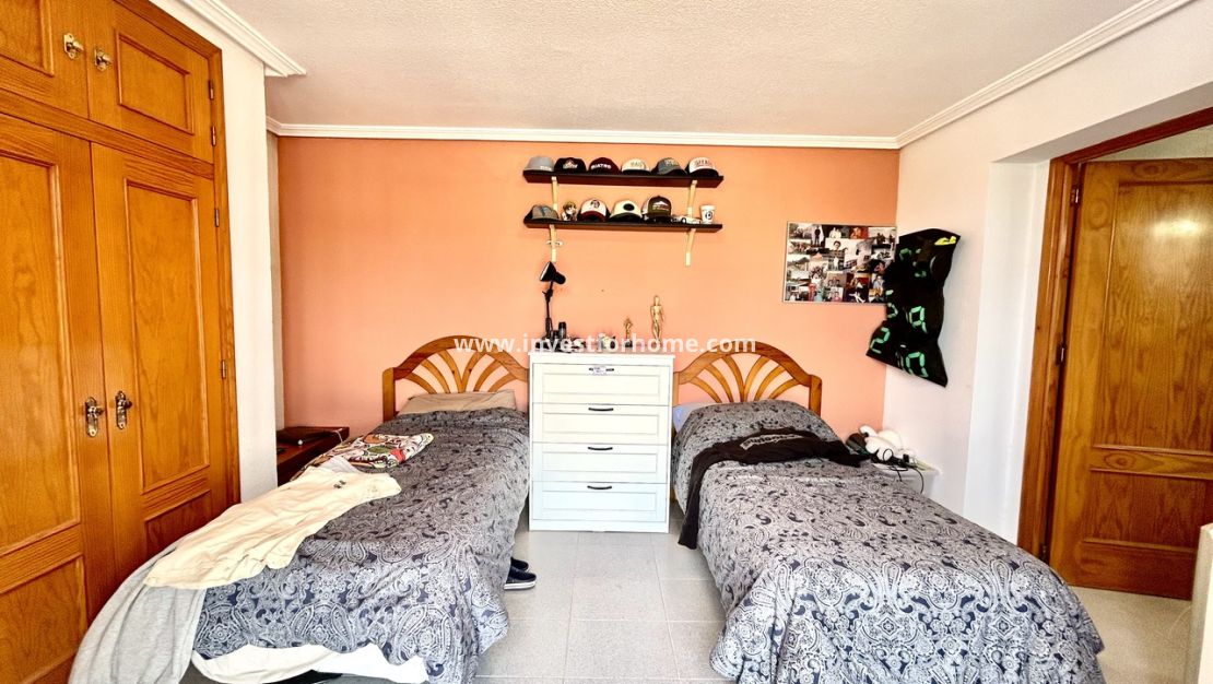 Sale - Villa - Orihuela Costa - Costa Blanca