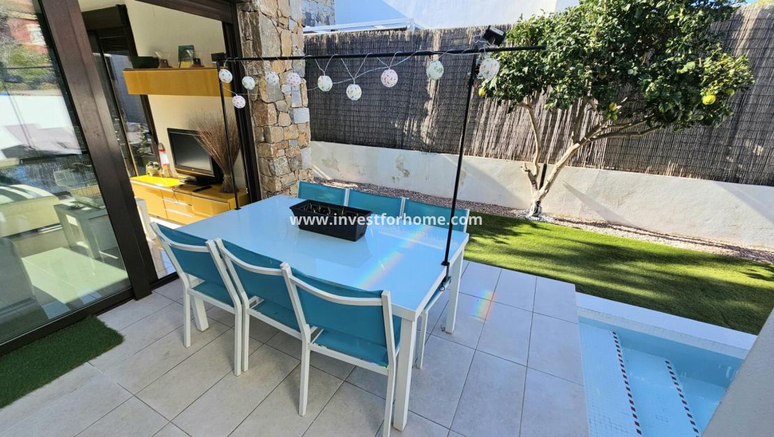 Sale - Villa - Orihuela Costa - Costa Blanca