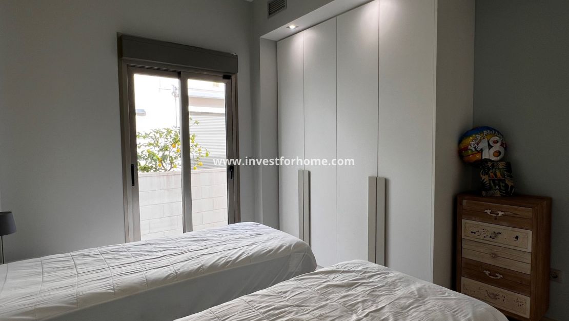 Sale - Villa - Orihuela Costa - Costa Blanca
